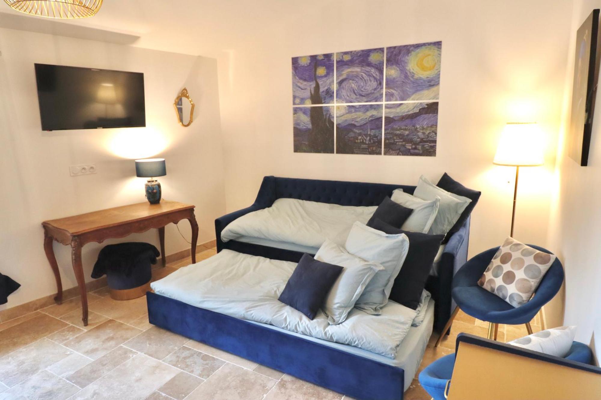 Chambres D'Hotes Avec Jacuzzi Et Piscine Au Mas De Cadoule Saint-Just (Herault) Quarto foto