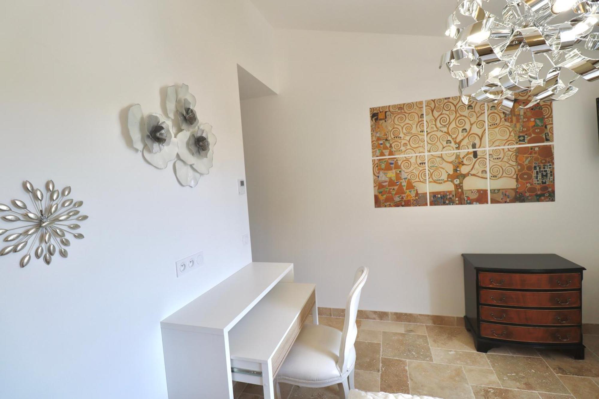 Chambres D'Hotes Avec Jacuzzi Et Piscine Au Mas De Cadoule Saint-Just (Herault) Quarto foto